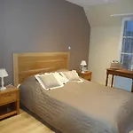 Aux Du Port Апартаменти