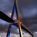 Aux Du Port Апартаменти
