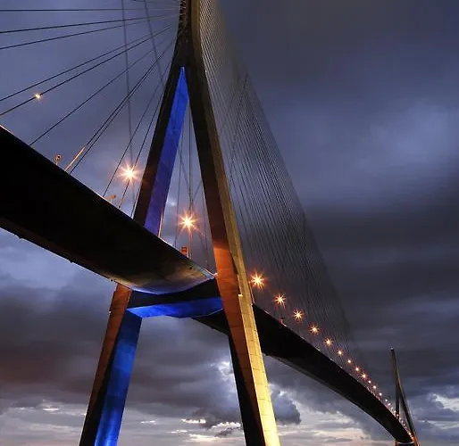 Aux Du Port 아파트